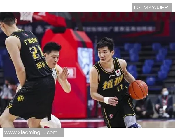 CBA广厦与上海激战现场视频回顾精彩瞬间与精彩表现分析