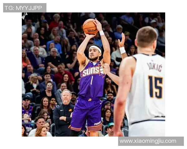 德文布克如何在NBA赛场上展现领袖风范与卓越球技 德文布克如何在NBA赛场上展现领袖风范与卓越球技