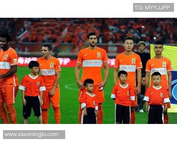 恒大与力帆比赛因天气原因改期球迷期待新赛程安排