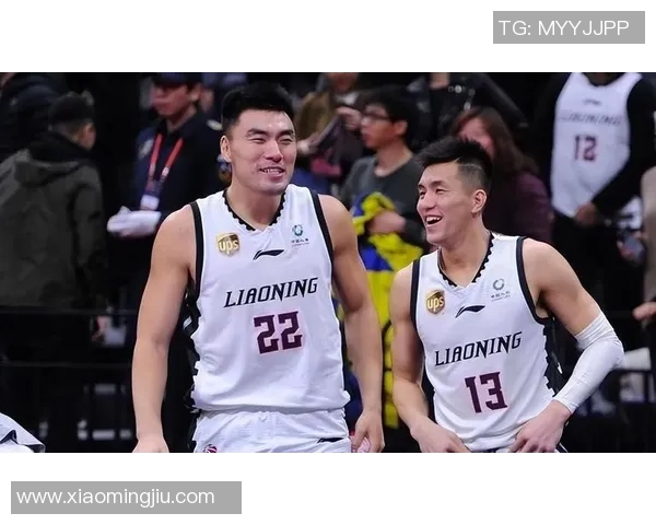 李晓旭的成长之路：从普通学生到篮球场上的耀眼明星